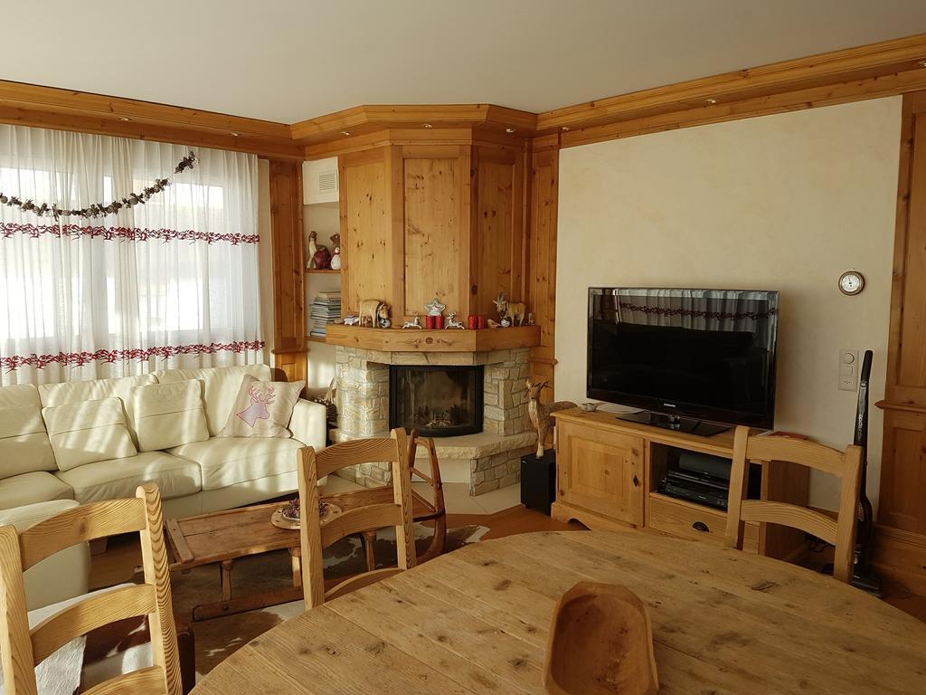Appartement Clairière des Barzettes avec vue magnifique Crans-Montana Esterno foto