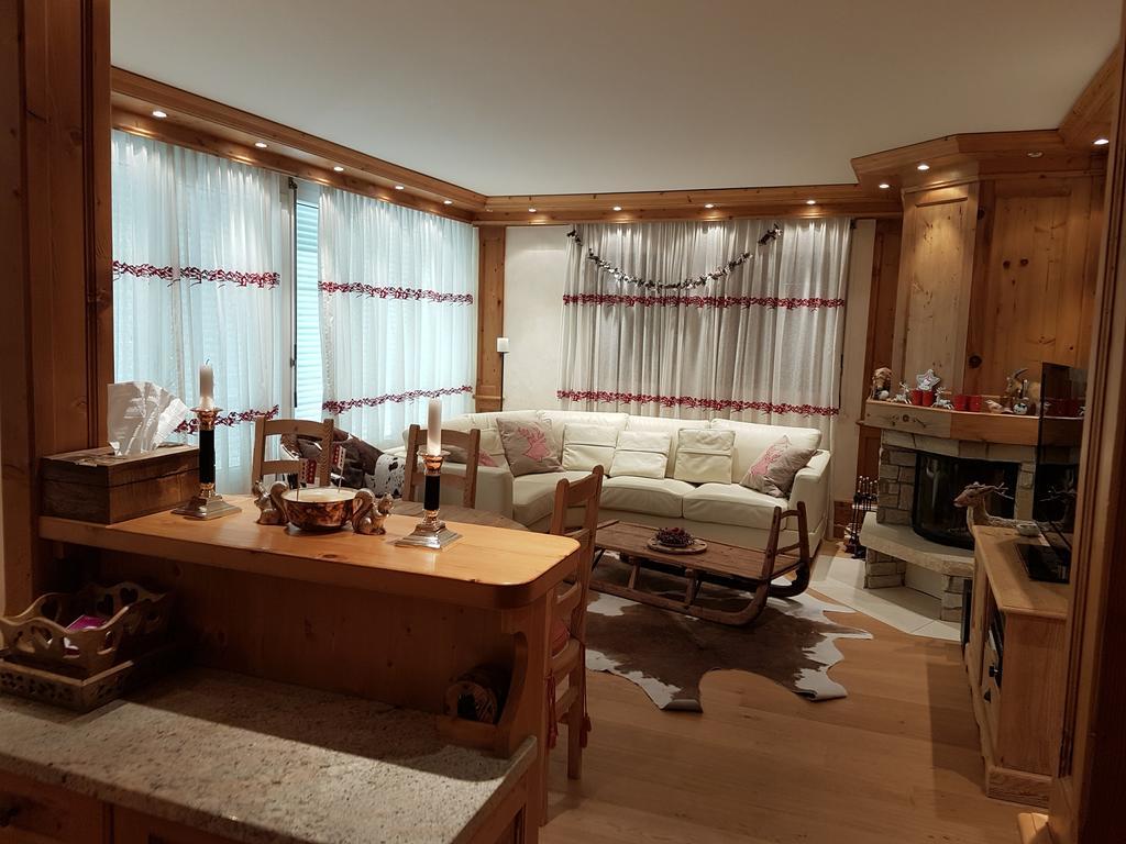 Appartement Clairière des Barzettes avec vue magnifique Crans-Montana Esterno foto