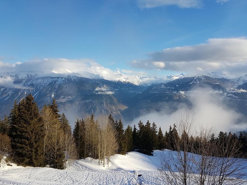 Appartement Clairière des Barzettes avec vue magnifique Crans-Montana Esterno foto